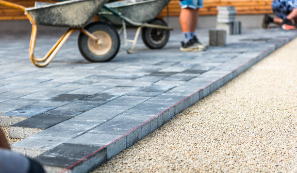 Best Concrete Sidewalk Installation in Algonquin, IL